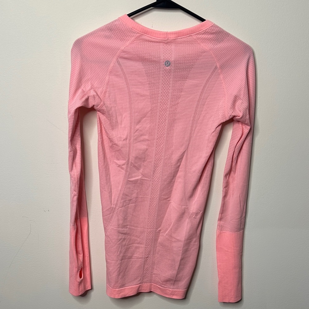 Lululemon Pink Long Sleeve Athletic Top - Picture 5 of 6